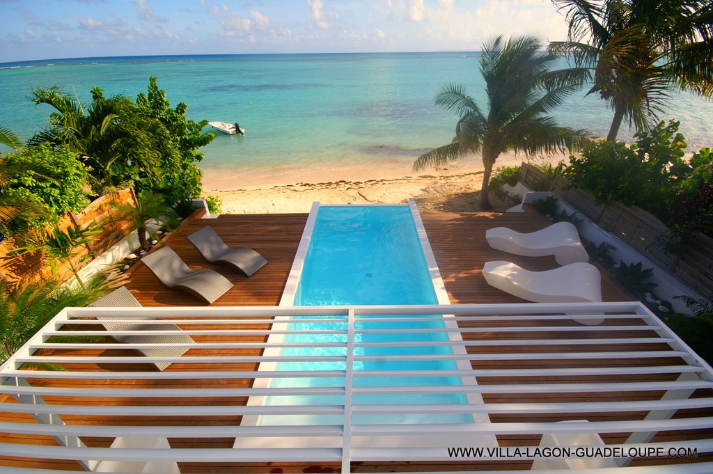 Villa Paradise Terrasse extérieure des chambres de l'étage 